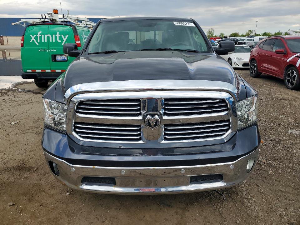 2016 Dodge RAM 1500 SLT