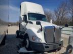 2016 Kenworth T680 Semi Truck