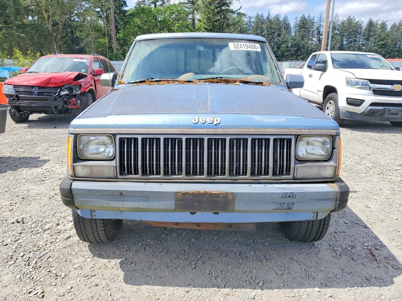 1989 Jeep Comanche Pioneer