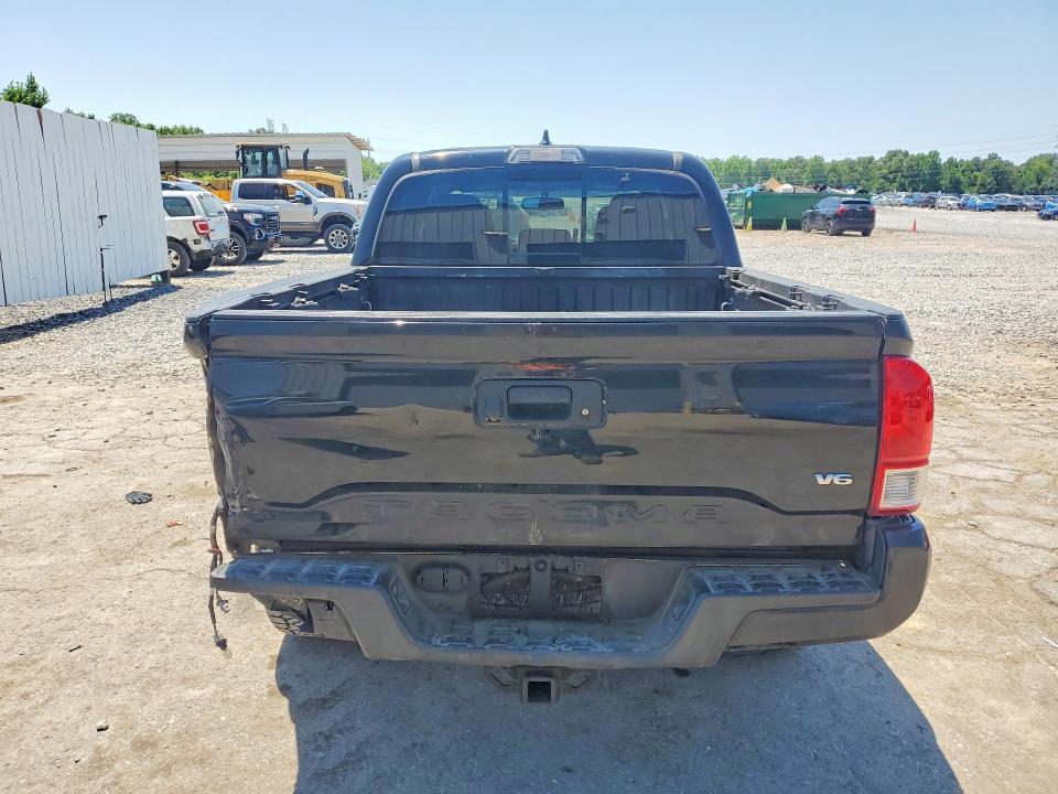 2017 Toyota Tacoma trd Sport