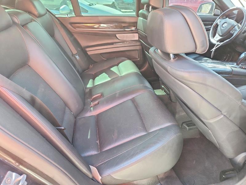 2015 BMW 750 xi