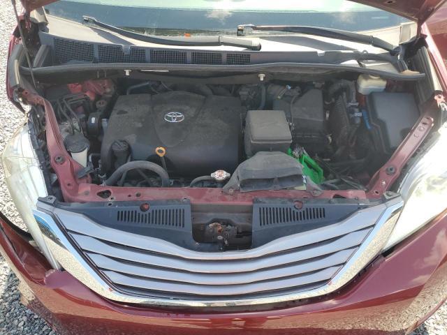 2017 Toyota Sienna xle Premium 7-passenger
