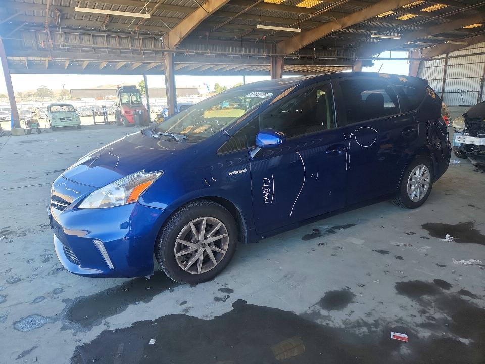 2014 Toyota Prius v Three