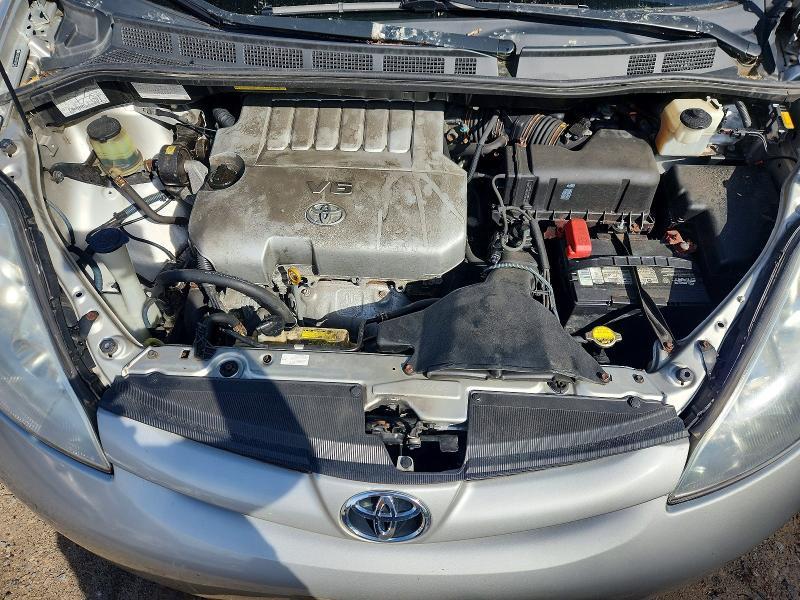 2007 Toyota Sienna le 7-passenger