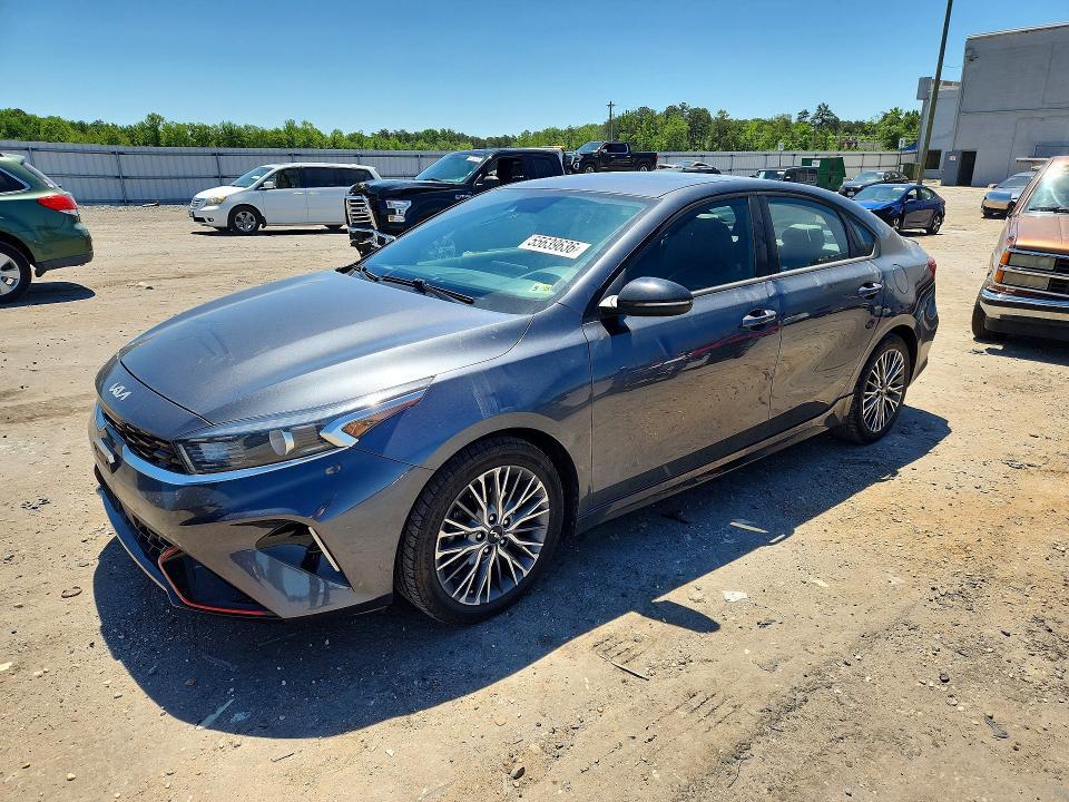 2022 KIA Forte gt Line