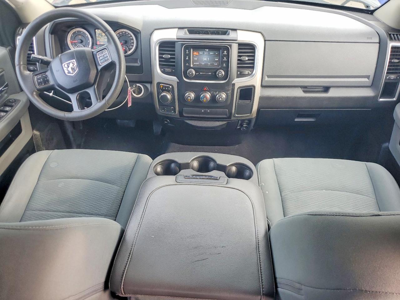 2018 Dodge RAM 1500 SLT