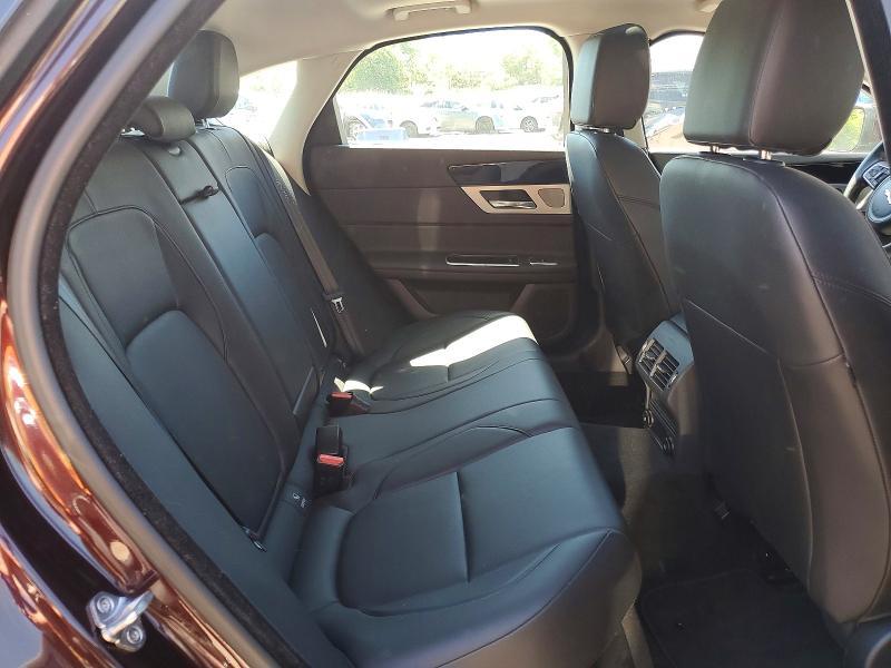 2016 Jaguar Xf Premium