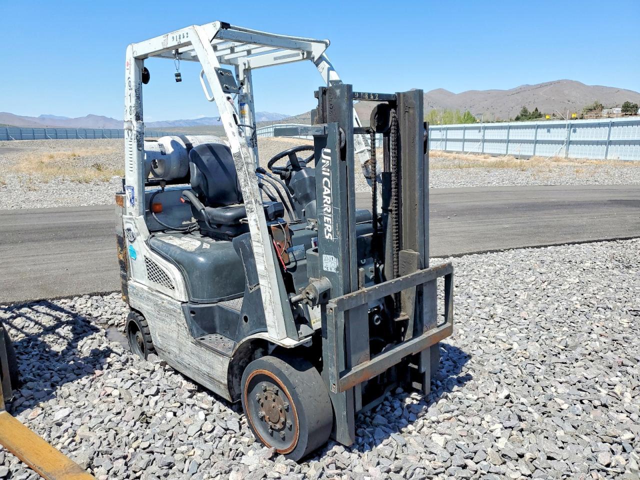 2015 Unicariers 2015 Unicarriers Forklift