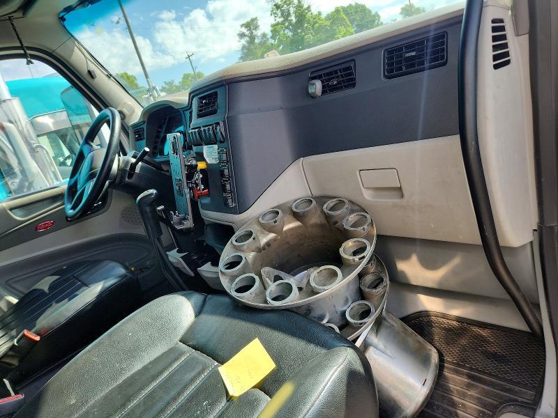 2018 Peterbilt 579 Semi Truck