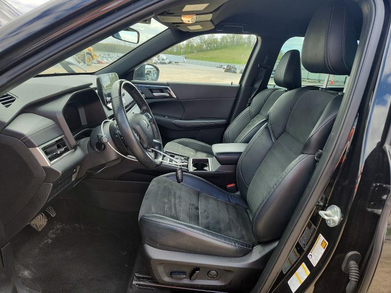 2023 Mitsubishi Outlander se
