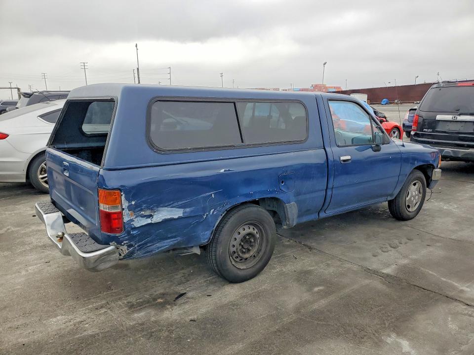 1993 Toyota Pickup Deluxe