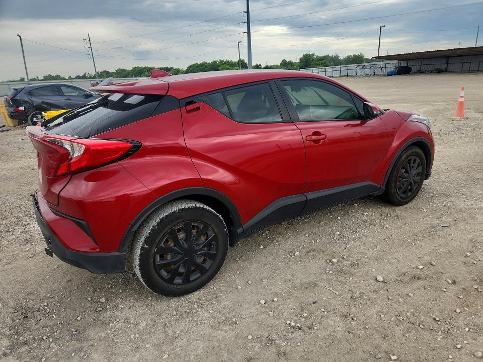2020 Toyota C-hr le