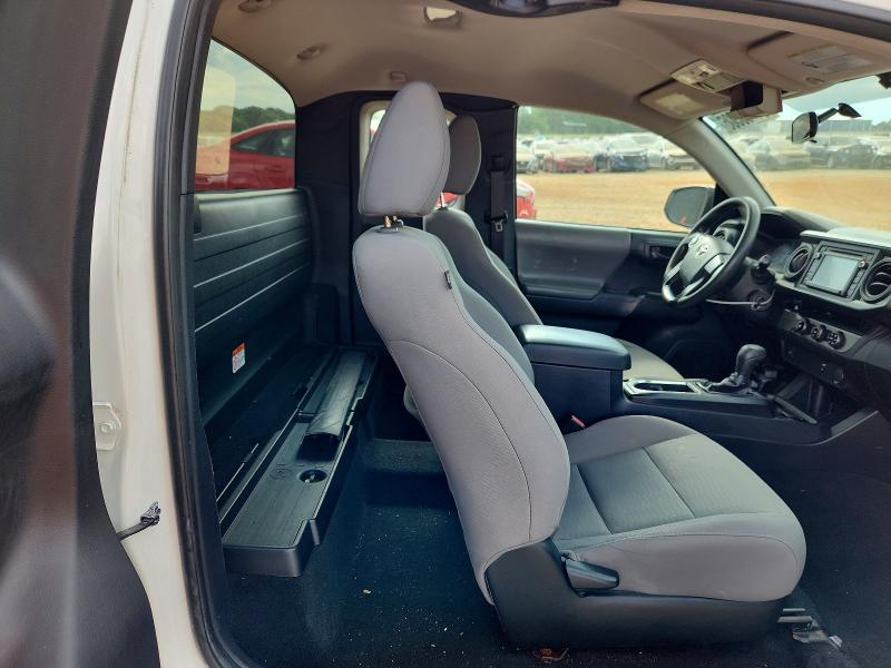 2017 Toyota Tacoma SR