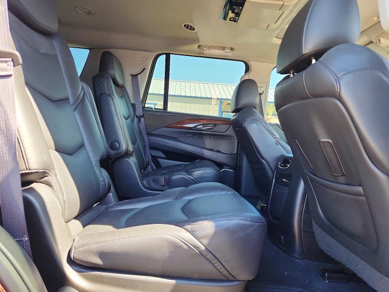 2016 Cadillac Escalade Luxury