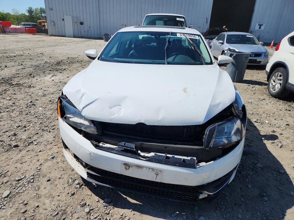 2012 Volkswagen Passat se
