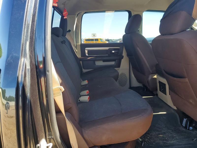 2015 Dodge RAM 1500 SLT
