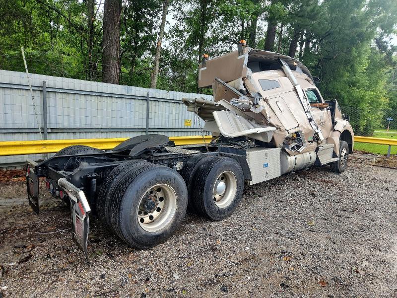 2024 Kenworth Construction T880