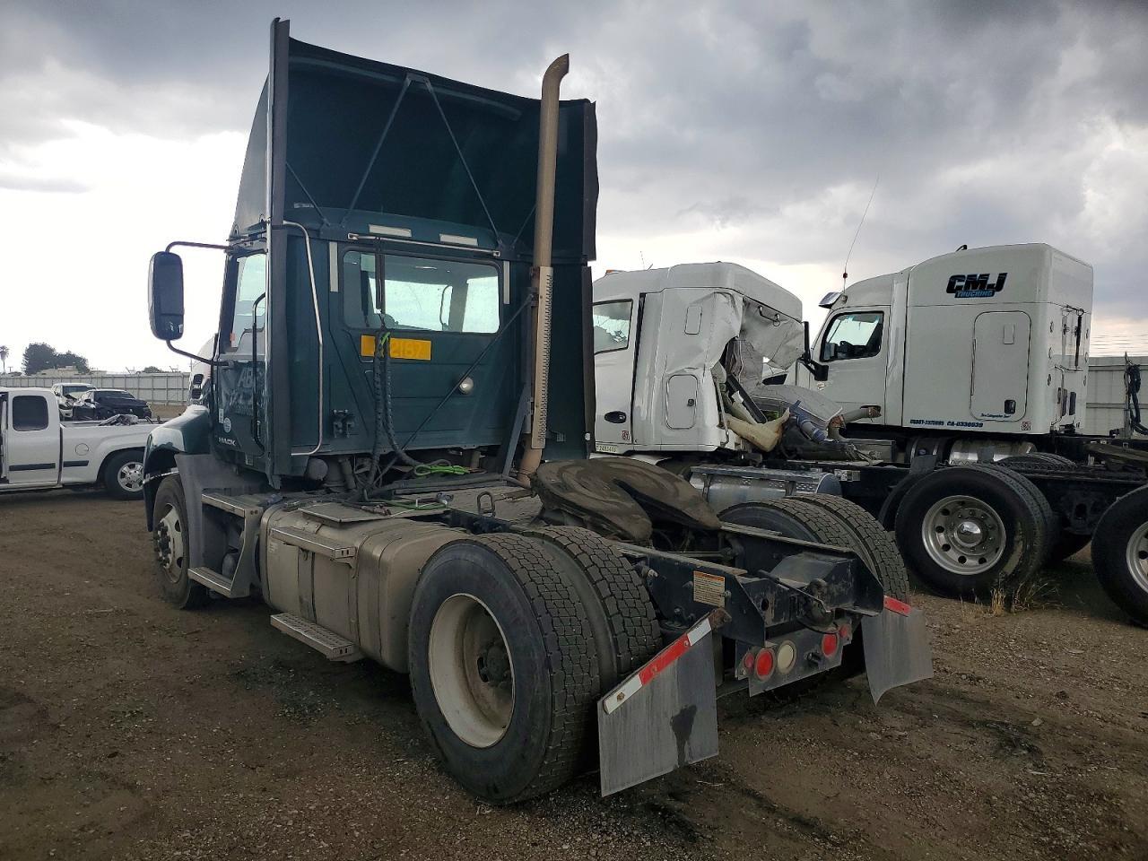 2018 Mack 600 CXU600