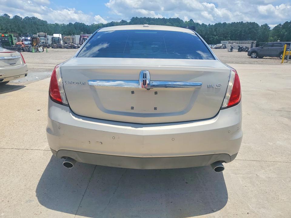 2009 Lincoln Townhouse MKS