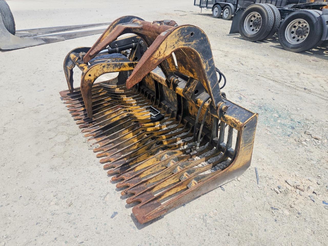 2023 John Deere 84 Loader Bucket