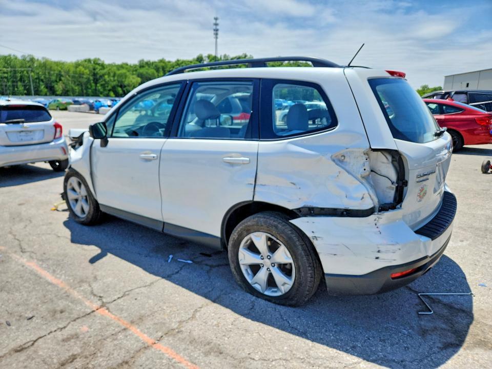 2015 Subaru Forester 2.5i
