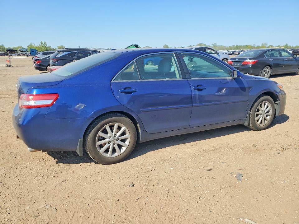 2011 Toyota Camry xle V6