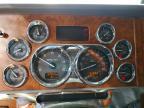 2009 Peterbilt 388 Semi Truck