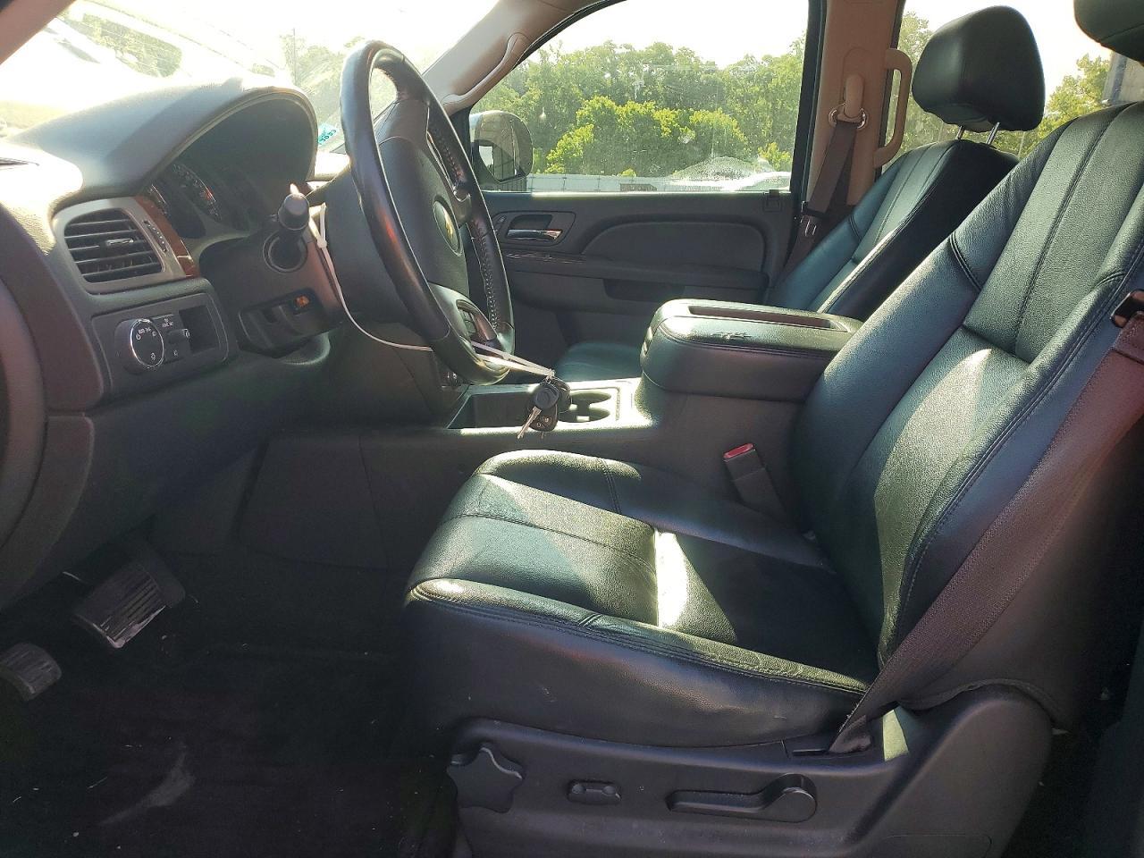 2013 Chevrolet Avalanche LT