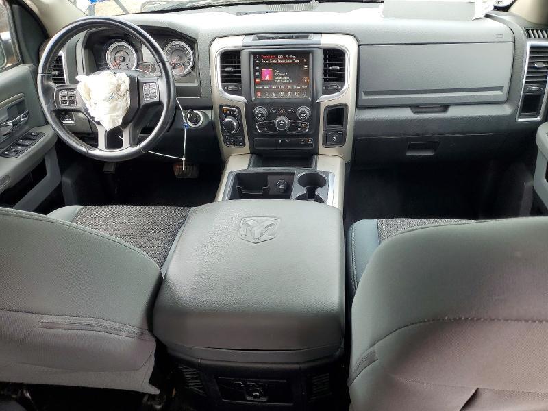 2015 Dodge RAM 1500 SLT