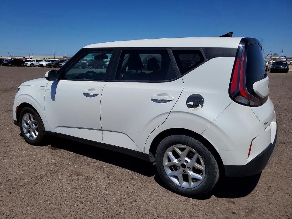 2023 KIA Soul lx