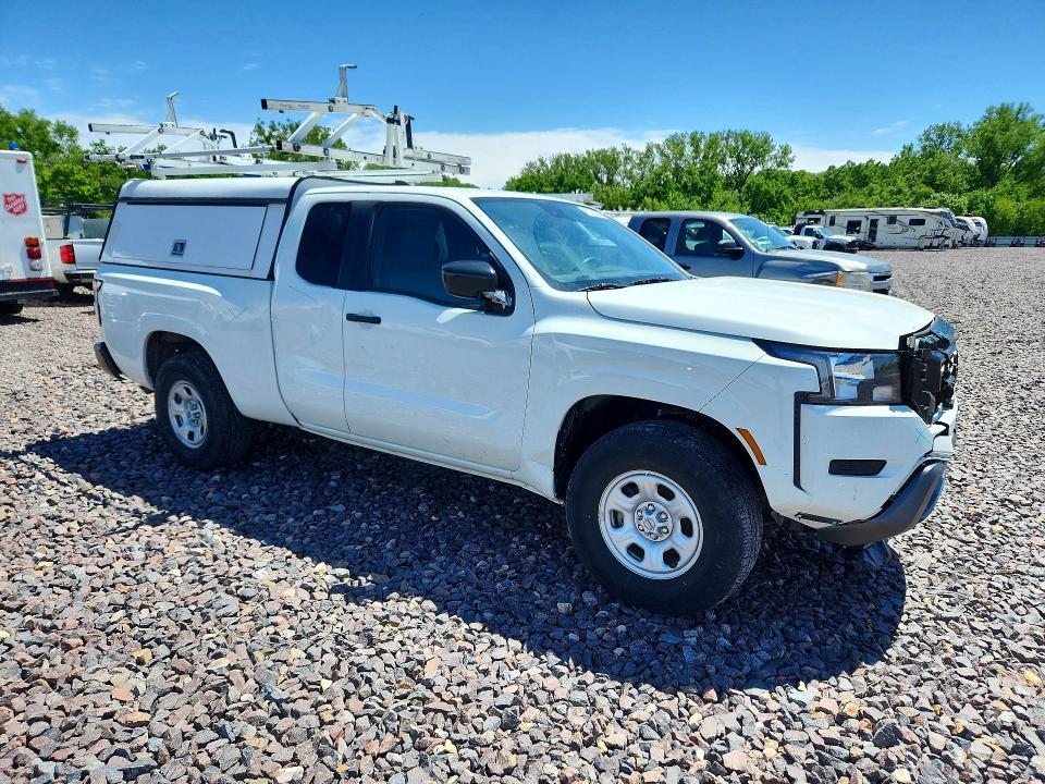 2024 Nissan Frontier S