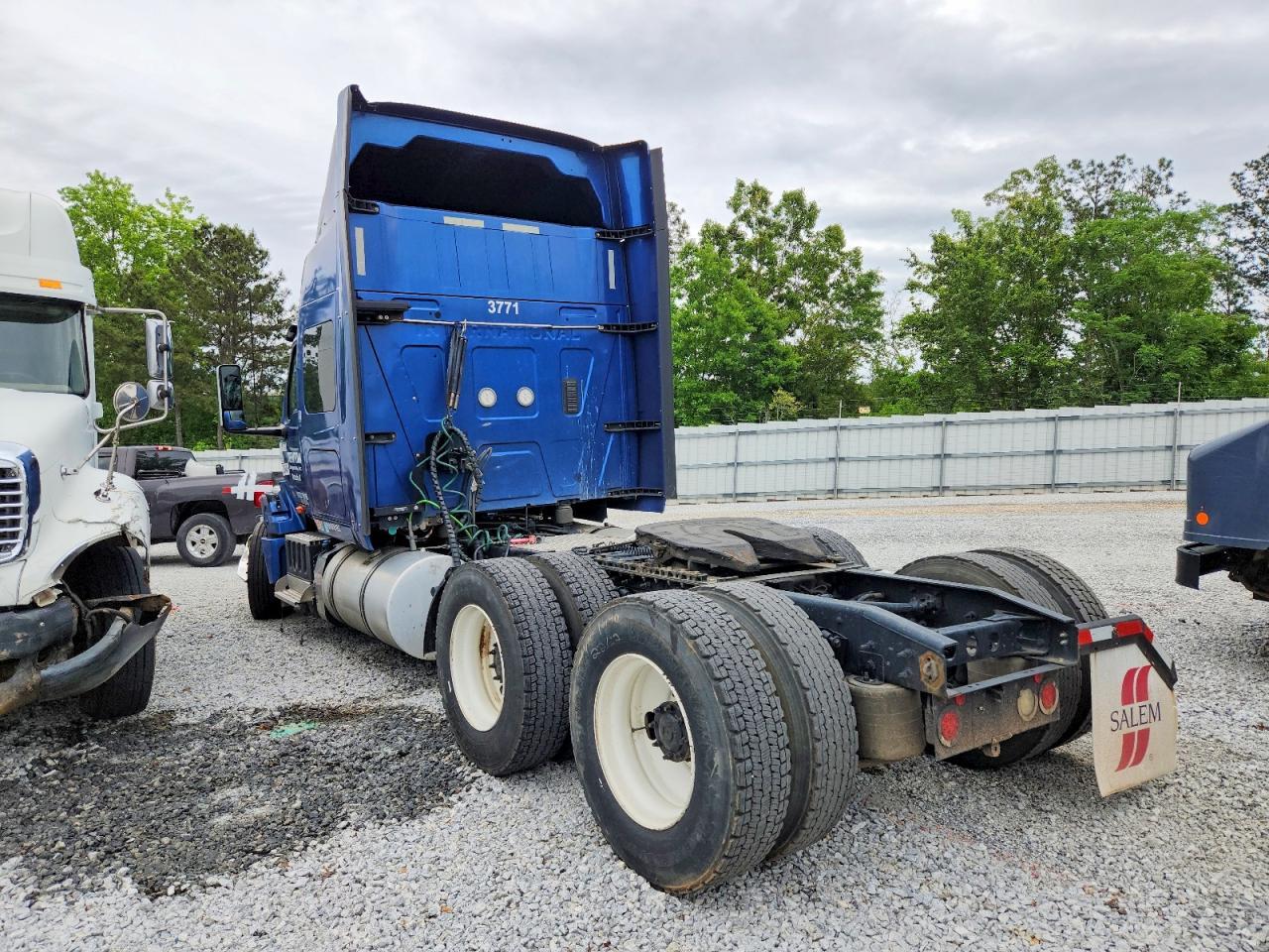 2022 International LT625 Semi Truck