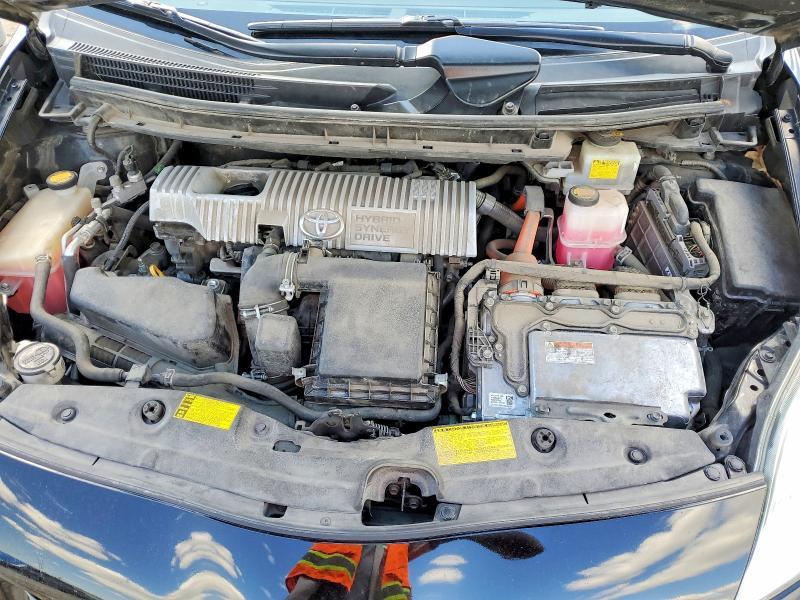 2013 Toyota Prius two