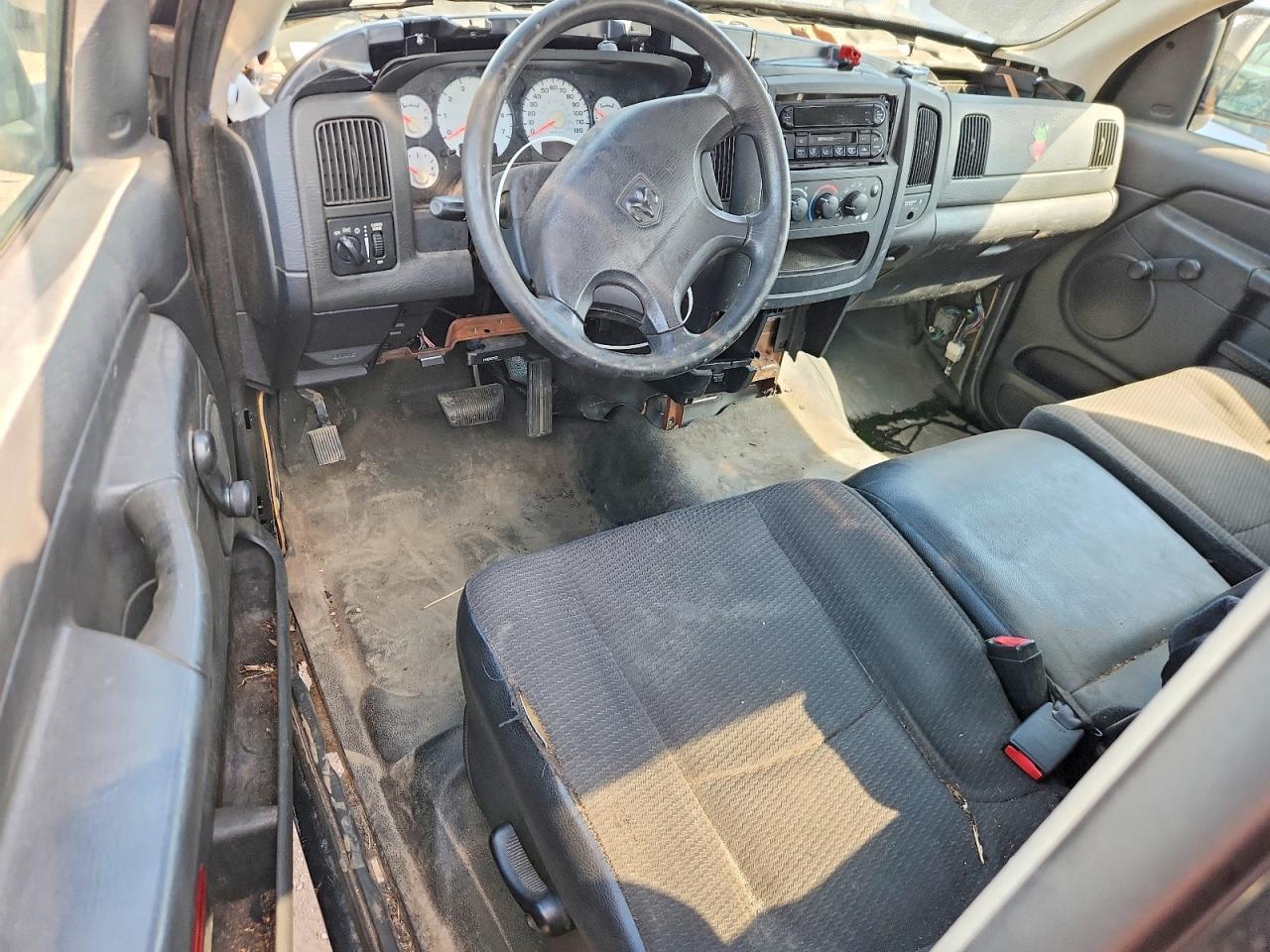 2003 Dodge RAM 1500 ST