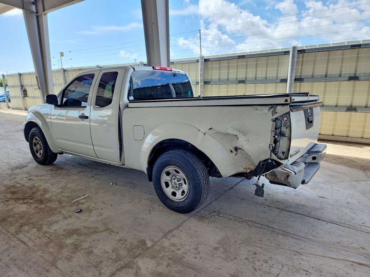 2013 Nissan Frontier S