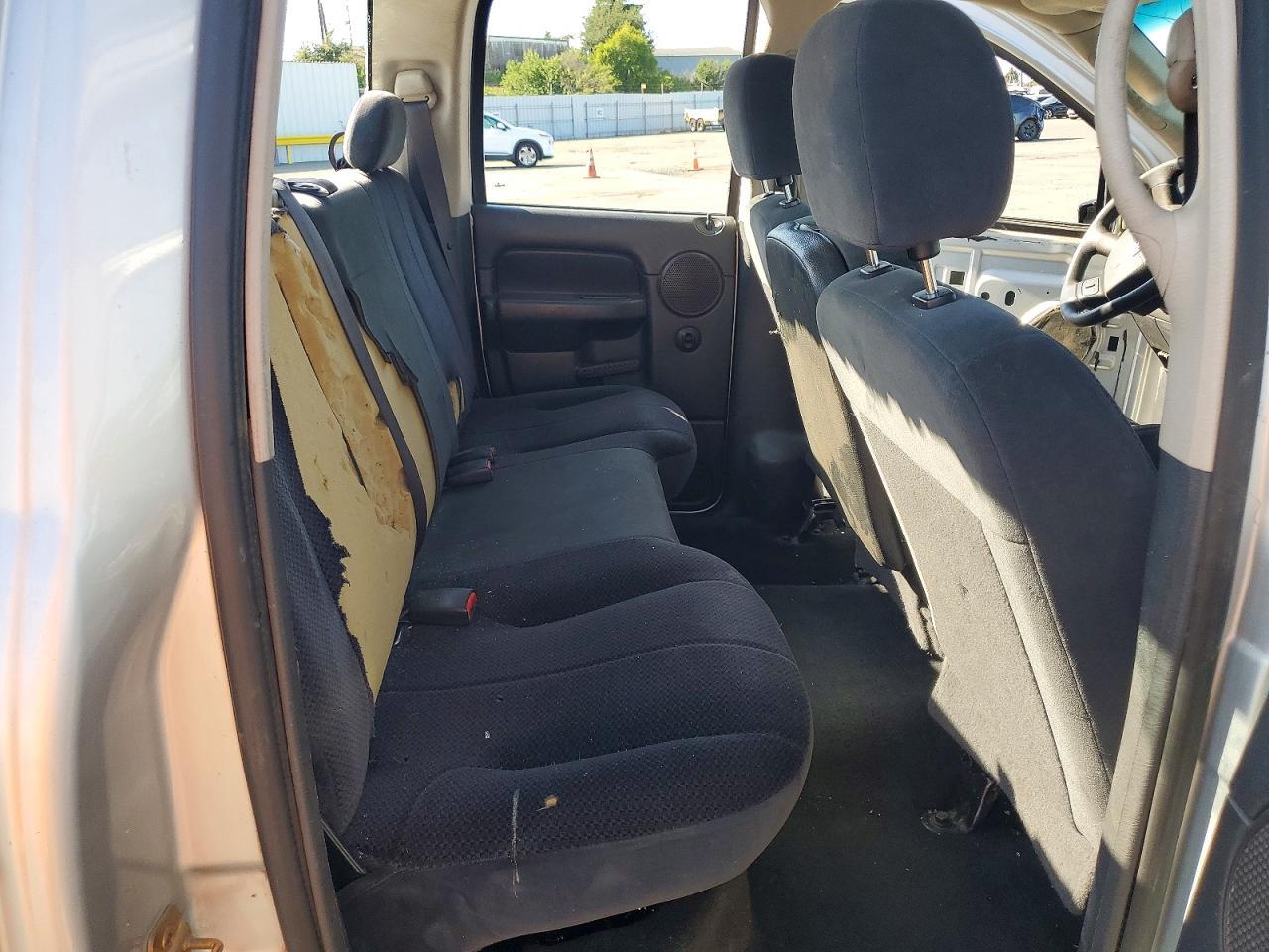 2005 Dodge RAM 3500 ST