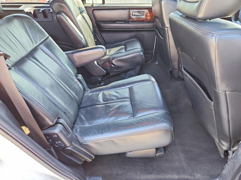 2015 Lincoln Townhouse Navigator