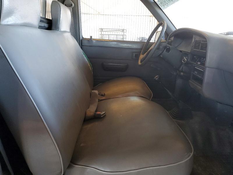 1989 Toyota Pickup Deluxe