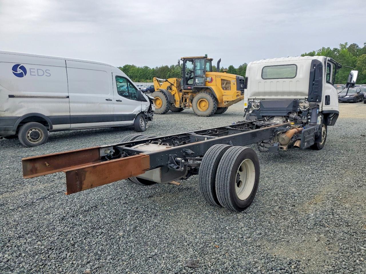2025 Isuzu NRR Truck Cab AND Chassis