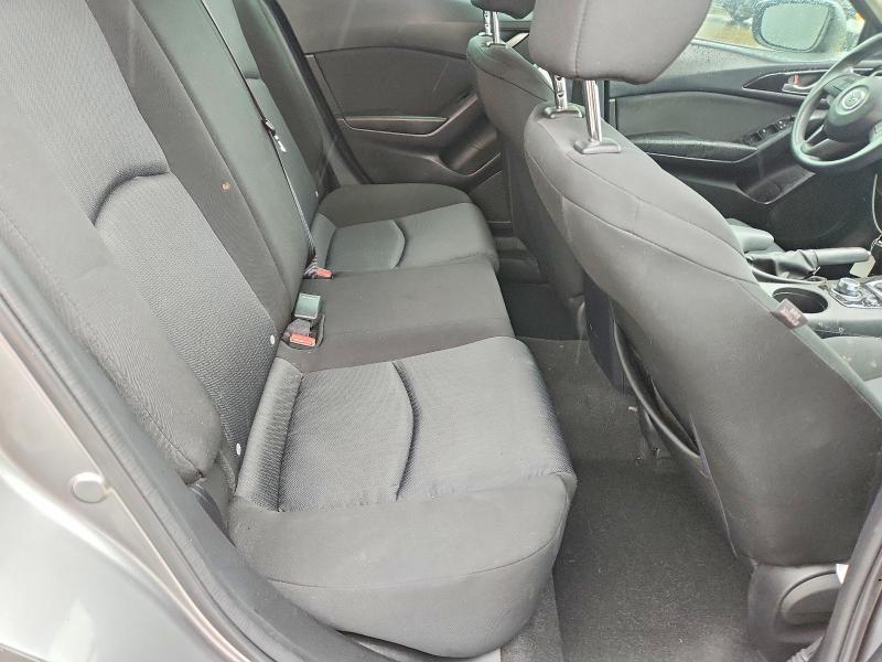 2015 Mazda 3 Sport