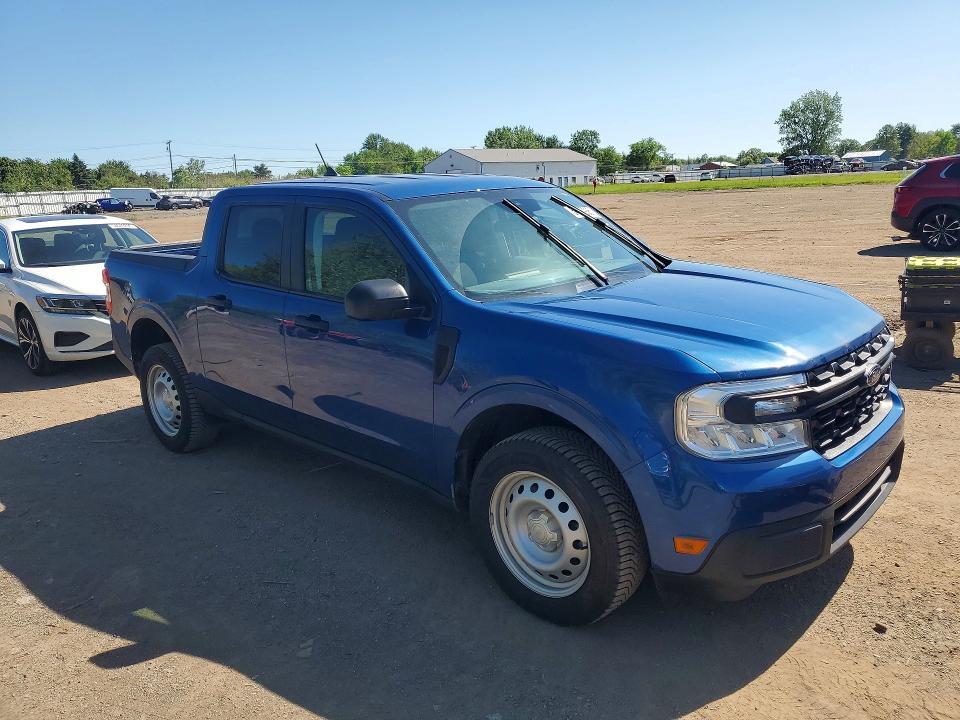 2024 Ford Maverick XL