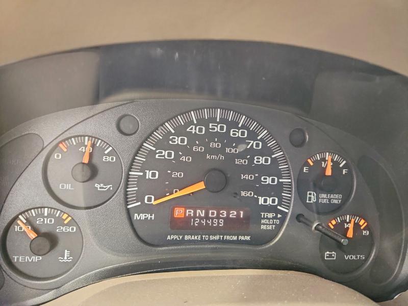 2002 GMC Safari XT