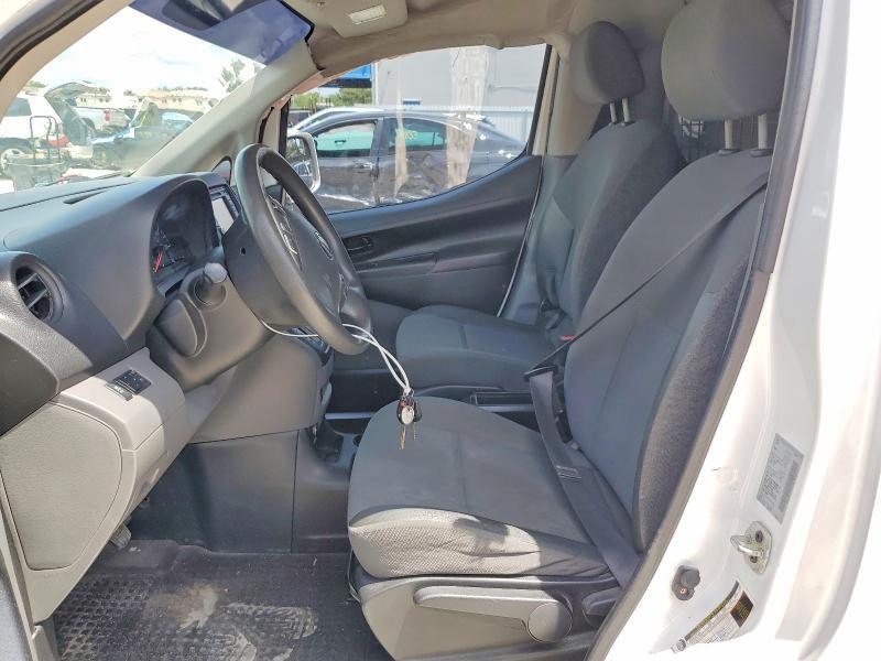 2018 Nissan NV200 SV