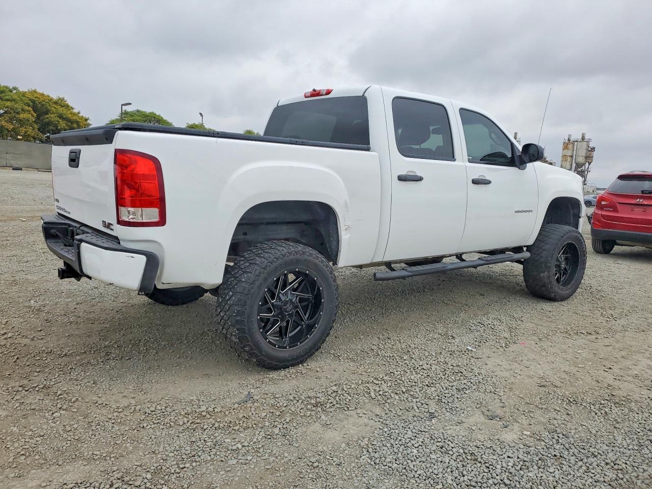2011 GMC Sierra C1500 SLE