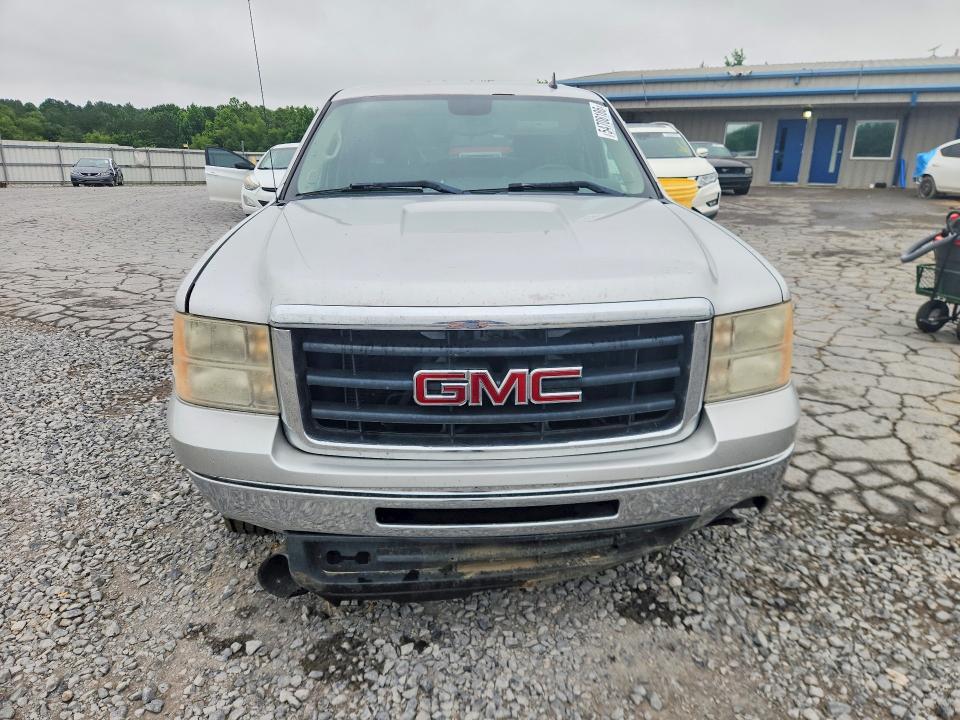 2011 GMC Sierra C1500 SLE