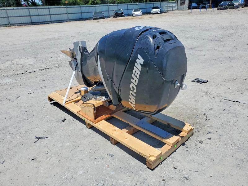 2011 Mercruiser 2011 Mercury 300HP-Trolling Motor