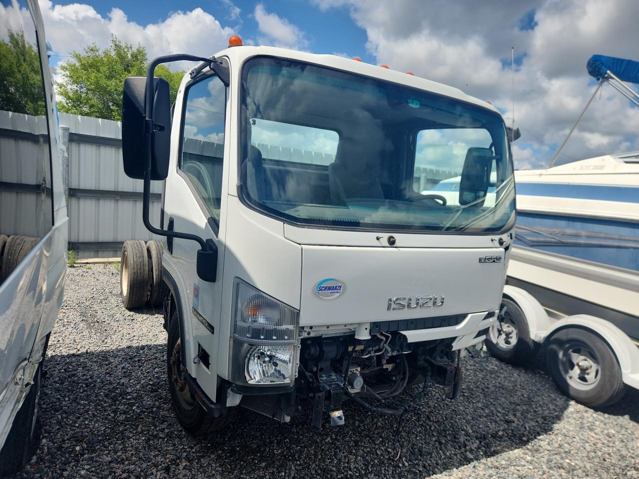 2021 Isuzu NPR HD