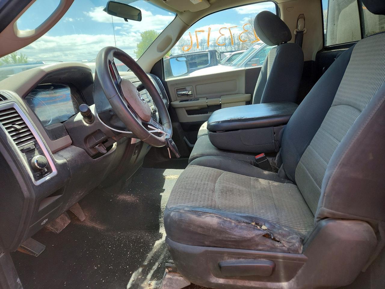 2012 Dodge RAM 1500 SLT