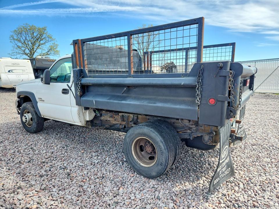 2006 Chev Rolet Silverado Dump Truck