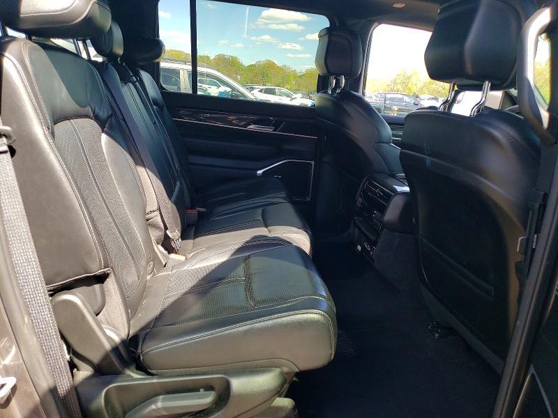 2022 Jeep Wagoneer Series i